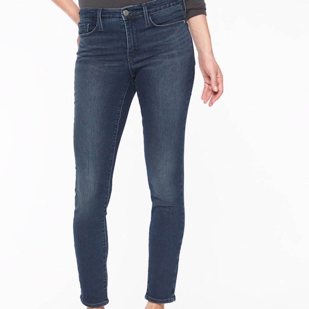 Athleta Sculptek Denim Jeans
